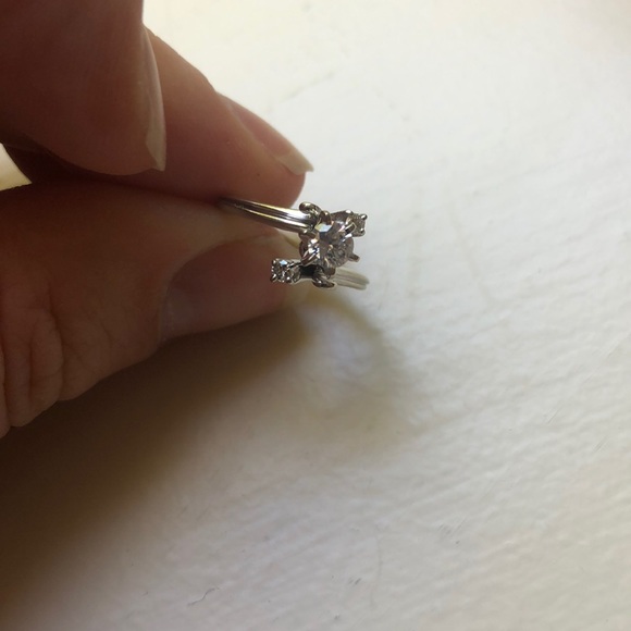 Antique diamond and white gold ring moi et toi - Picture 3 of 8